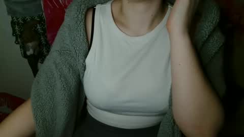 Bella online show from November 26, 6:20 pm