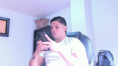Anndy Hardy online show from January 5, 1:58 pm