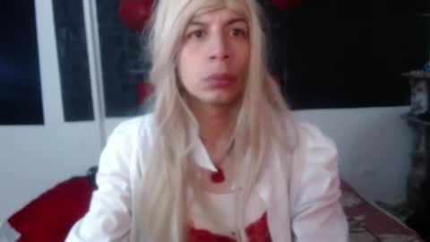 Anne online show from October 25, 10:01 am