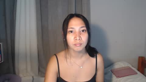 Snapshot of anne_chanelx chatting on May 2, 4:28 am anne_chanelx online show from May 2, 4:28 am