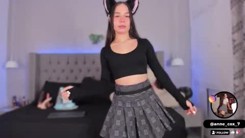 Snapshot of anne_cox_ chatting on October 4, 11:41 am annex online show from October 4, 11:41 am