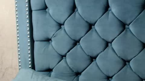 Snapshot of anne_julienne chatting on September 14, 12:21 am       online show from September 14, 12:21 am