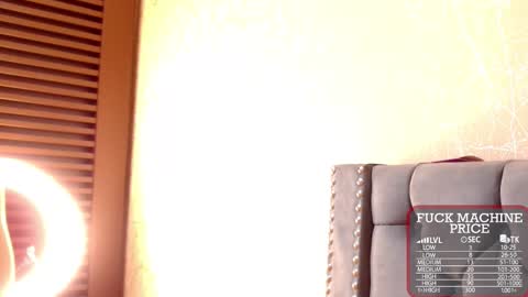       online show from November 11, 2:00 am