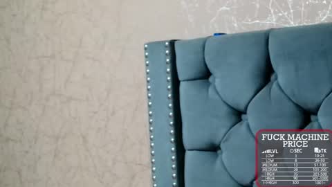       online show from December 23, 1:36 am