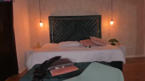 Ann  online show from February 27, 10:26 am