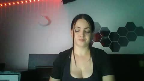 Snapshot of annebellee69 chatting on October 3, 9:23 pm annebellee69 online show from October 3, 9:23 pm