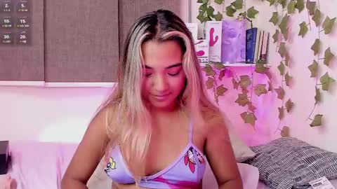 Anne online show from January 26, 3:38 am