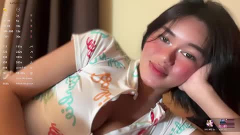 Snapshot of annedee_ chatting on February 28, 7:25 pm Kim online show from February 28, 7:25 pm