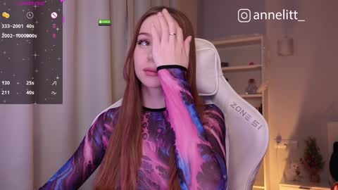 Snapshot of annelitt chatting on December 22, 8:03 pm annelitt online show from December 22, 8:03 pm