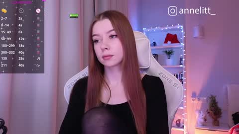 Snapshot of annelitt chatting on January 8, 5:59 pm annelitt online show from January 8, 5:59 pm