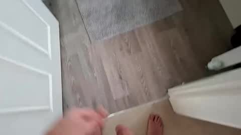 Snapshot of annesfeet chatting on December 17, 2:11 pm Annesfeet online show from December 17, 2:11 pm