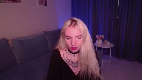 Snapshot of annetenet chatting on September 20, 2:51 pm Annet online show from September 20, 2:51 pm