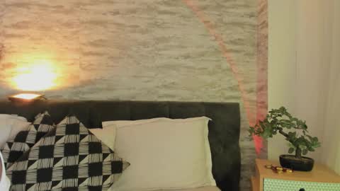 Snapshot of anneth__m chatting on September 18, 7:49 pm Anneth online show from September 18, 7:49 pm