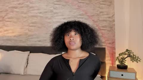 Snapshot of anneth__m chatting on October 13, 6:19 pm Anneth online show from October 13, 6:19 pm