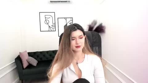 Snapshot of annetli chatting on September 29, 3:22 am annetli online show from September 29, 3:22 am