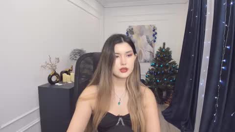 annetli online show from December 21, 3:35 am