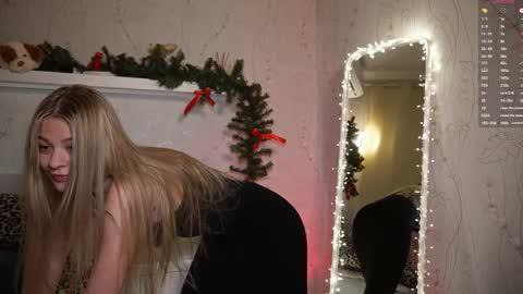 Anne online show from January 14, 8:25 pm