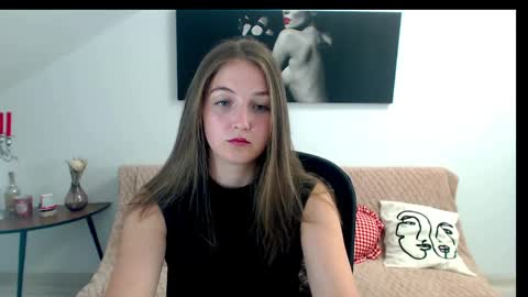 annewilsonn online show from June 9, 4:35 am