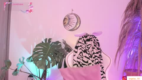 Snapshot of anngel_1 chatting on November 16, 4:12 pm Angel online show from November 16, 4:12 pm