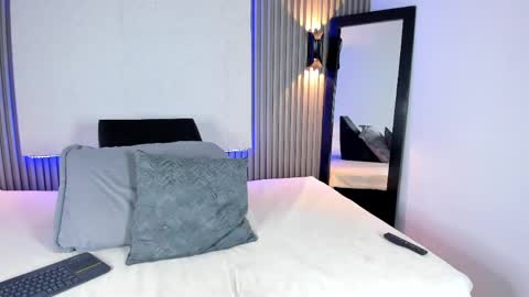  Andre online show from April 22, 10:11 pm