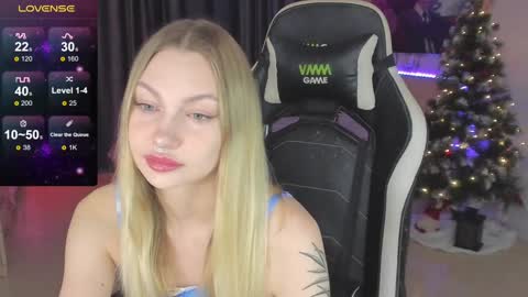 Annie online show from February 8, 11:13 pm