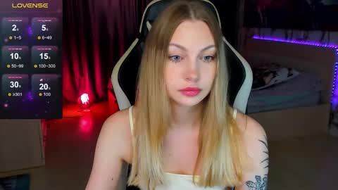 Annie online show from September 15, 11:10 am