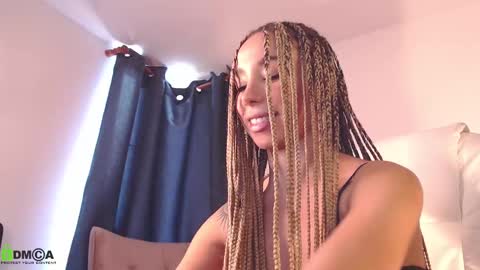 Annie online show from March 6, 3:02 pm