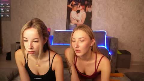 Annie  Hey sweeties I will be online 2 December in 230 am GMT time online show from October 1, 3:45 am