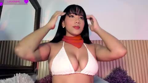 Annie online show from March 17, 12:08 pm