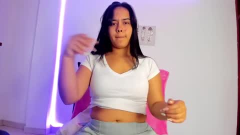 Annie online show from April 17, 1:14 pm