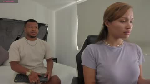 Annie and Stefan online show from April 22, 1:34 pm