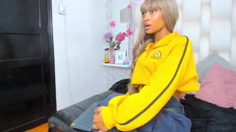 Anto online show from March 3, 6:22 pm