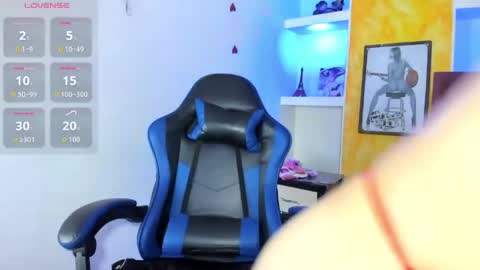 Anniee online show from May 22, 1:06 pm