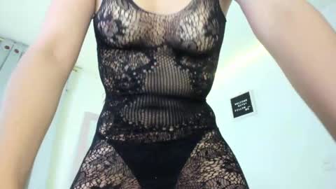 Annie  online show from December 18, 3:58 am