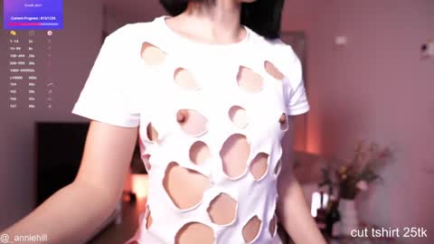 anniehillofficial_ online show from January 22, 1:20 am