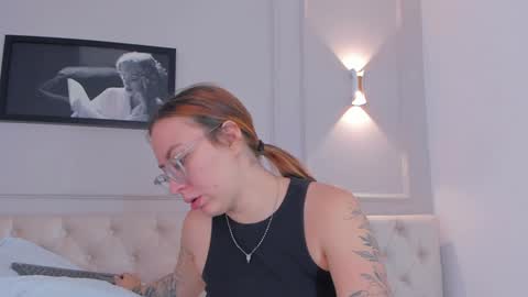 Annie online show from February 2, 1:30 pm