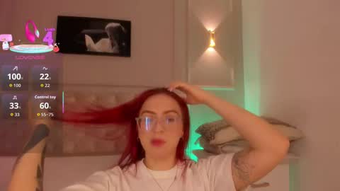 Annie online show from September 9, 12:15 pm