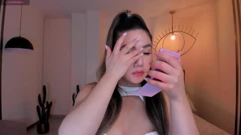 Annie Monroe online show from February 4, 11:27 am