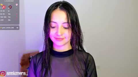 Snapshot of anniemora_ chatting on February 20, 1:57 am Annie online show from February 20, 1:57 am