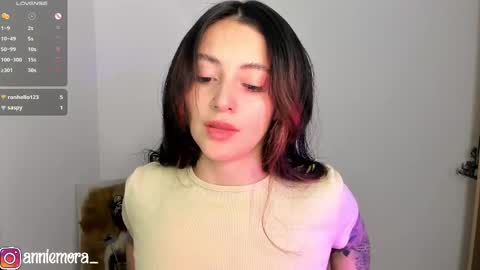 Snapshot of anniemora_ chatting on February 21, 3:01 am Annie online show from February 21, 3:01 am