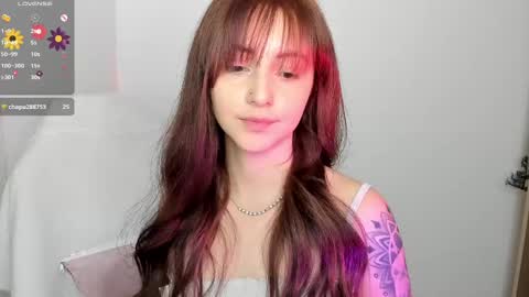 Snapshot of anniemora_ chatting on March 1, 3:21 am Annie online show from March 1, 3:21 am