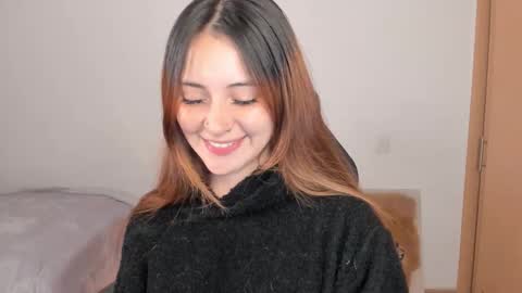 Snapshot of anniemora_ chatting on October 19, 4:35 am Annie online show from October 19, 4:35 am