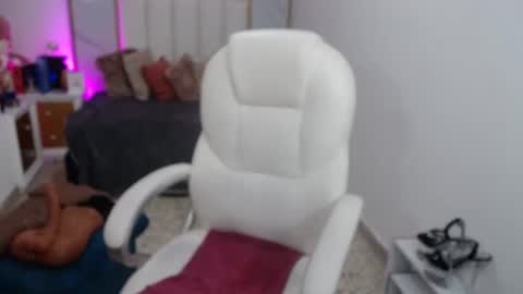 Snapshot of annita_cooper_ chatting on March 12, 8:31 pm anna online show from March 12, 8:31 pm