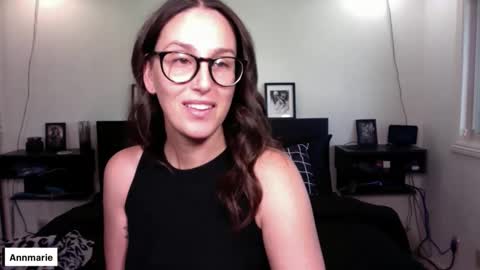 Ann online show from November 17, 4:46 pm