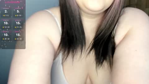 Snapshot of annnott chatting on December 22, 1:33 pm Ann online show from December 22, 1:33 pm