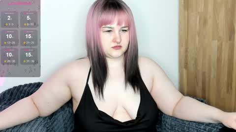 Snapshot of annnott chatting on January 23, 10:01 am Ann online show from January 23, 10:01 am