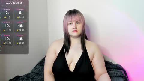 Snapshot of annnott chatting on October 11, 10:03 am Ann online show from October 11, 10:03 am