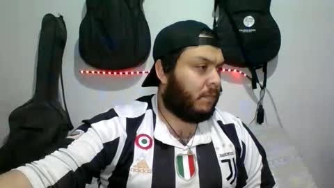 lion kennedy independent model moderator online show from February 2, 4:33 am