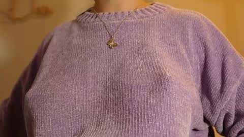 Snapshot of anny_dee chatting on October 5, 4:33 am Anny online show from October 5, 4:33 am