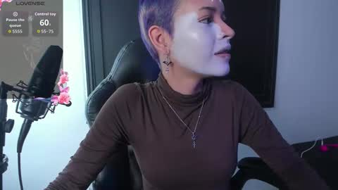 Anny online show from November 23, 4:01 am